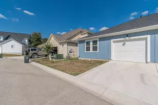 104 Menard Dr, San Marcos, TX 78666 - Photo 22