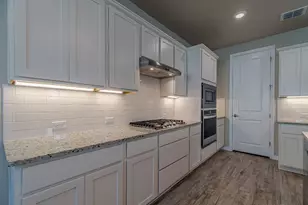 104 Menard Dr, San Marcos, TX 78666 - Photo 12