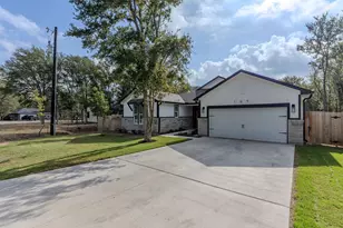 107 Keawakapu Dr, Bastrop, TX 78602 - Photo 2