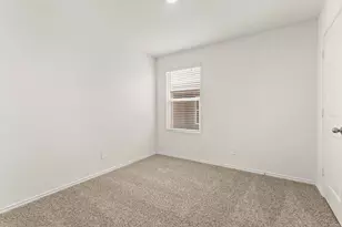 14865 Gold Lace Cactus, San Antonio, TX 78221 - Photo 8
