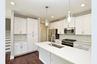 1130 Lott Avenue #B, Austin, TX 78721 - Photo 12