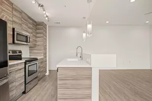 604 N Bluff Dr, Austin, TX 78745 - Photo 6