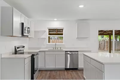 5307 Village Trail, Austin, TX 78744 - Photo 6