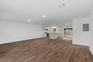 5307 Village Trail, Austin, TX 78744 - Photo 2