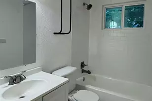 6400 Vioitha Dr, Austin, TX 78723 - Photo 6