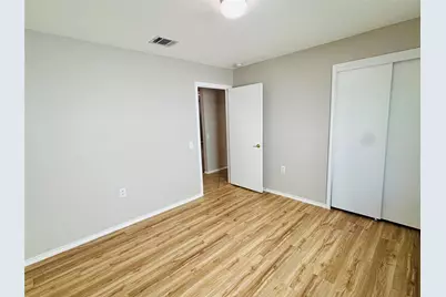 7424 Cayenne Lane, Austin, TX 78741 - Photo 12