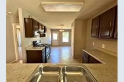 7424 Cayenne Lane, Austin, TX 78741 - Photo 2