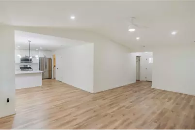 11219 Slippery Elm Trail, Austin, TX 78750 - Photo 10