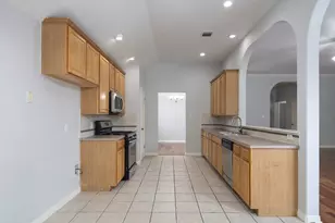 8214 Cornerwood Dr, Austin, TX 78717 - Photo 4