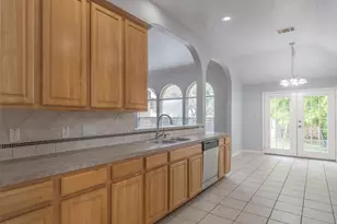 8214 Cornerwood Dr, Austin, TX 78717 - Photo 8