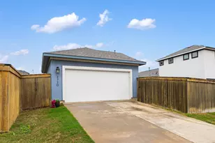 2720 Sage Ranch Dr, Leander, TX 78641 - Photo 40