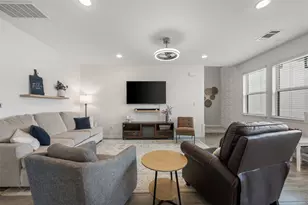 2720 Sage Ranch Dr, Leander, TX 78641 - Photo 10