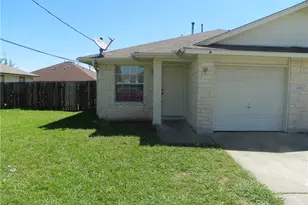2221 Creekside Ln, Georgetown, TX 78626 - Photo 1