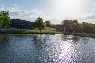 301 Co Rd 436, Thrall, TX 76578 - Photo 38