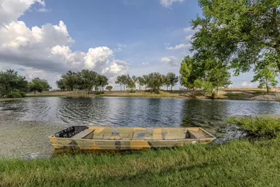 301 County Road 436, Thrall, TX 76578 - Photo 18