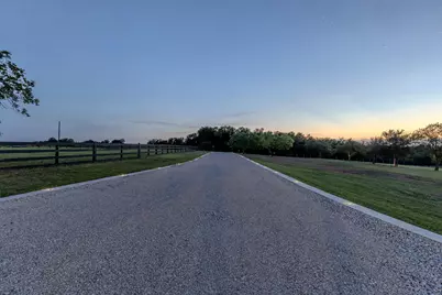 301 County Road 436, Thrall, TX 76578 - Photo 14