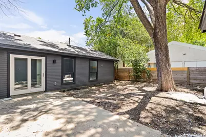 2605 Friar Tuck Lane, Austin, TX 78704 - Photo 34