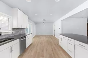 2605 Friar Tuck Ln, Austin, TX 78704 - Photo 12