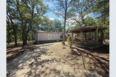 319 Green Oaks Drive, Bastrop, TX 78602 - Photo 24