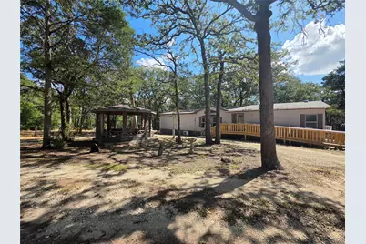 319 Green Oaks Drive, Bastrop, TX 78602 - Photo 26