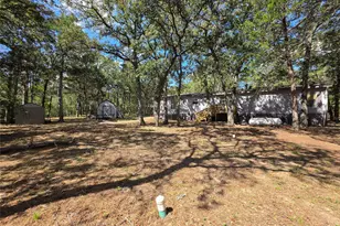 319 Green Oaks Dr, Bastrop, TX 78602 - Photo 22