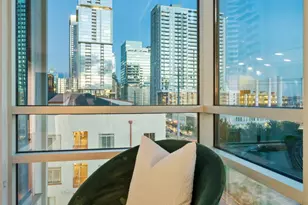 300 Bowie St, Austin, TX 78703 - Photo 2