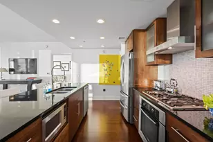 300 Bowie St, Austin, TX 78703 - Photo 14