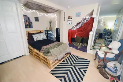 907 E 38th Street #B, Austin, TX 78705 - Photo 4