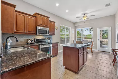 10416 Big Thicket Drive, Austin, TX 78747 - Photo 8
