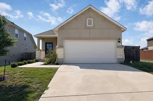 366 Papaya Dr, Buda, TX 78610 - Photo 4