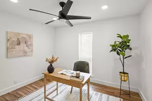 5820 Berkman Dr, Austin, TX 78723 - Photo 16
