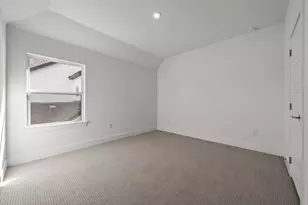 112 Irvine Pass, Liberty Hill, TX 78642 - Photo 30