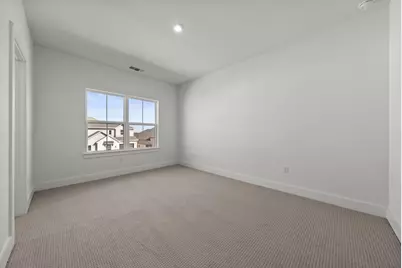 112 Irvine Pass, Liberty Hill, TX 78642 - Photo 32