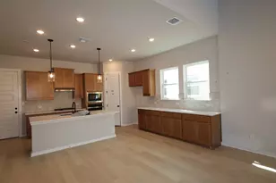 144 Bishop Wood Rd, Dripping Springs, TX 78620 - Photo 4