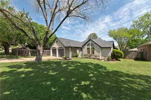 7703 Vail Valley Dr, Austin, TX 78749 - Photo 2