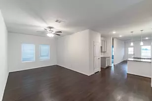 313 Blue Steel Rd, Jarrell, TX 76537 - Photo 2