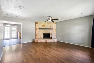 1153 Brookswood Ave, Austin, TX 78721 - Photo 2
