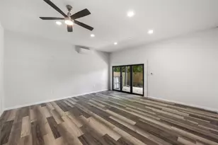 1153 Brookswood Ave, Austin, TX 78721 - Photo 22