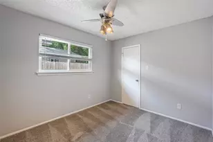 1153 Brookswood Ave, Austin, TX 78721 - Photo 18