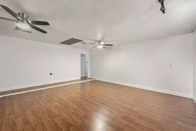 1153 Brookswood Avenue, Austin, TX 78721 - Photo 8