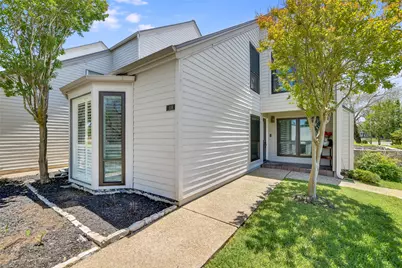 118 World Of Tennis Square, Lakeway, TX 78738 - Photo 2