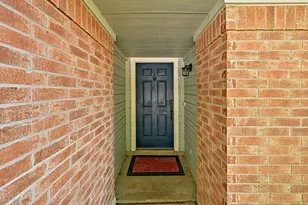 502 Dusty Leather Ct, Pflugerville, TX 78660 - Photo 2