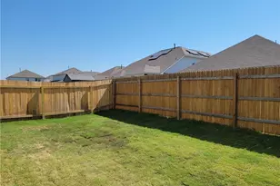 12813 Gilliland Ln, Manor, TX 78653 - Photo 32