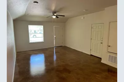 206 E Washington Avenue, Copperas Cove, TX 76522 - Photo 4