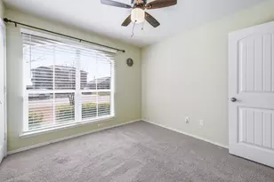 117 Hematite Ln, Jarrell, TX 76537 - Photo 16