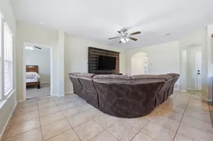 117 Hematite Ln, Jarrell, TX 76537 - Photo 6