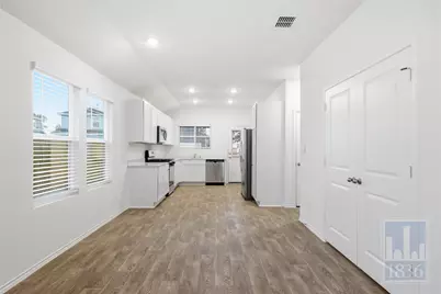 306 Constanza Trail, Bastrop, TX 78602 - Photo 4