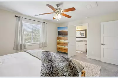 1206 Deloney Street #B, Austin, TX 78721 - Photo 28