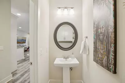 1206 Deloney Street #B, Austin, TX 78721 - Photo 20