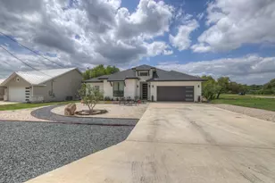 105 N John Bird, Blanco, TX 78606 - Photo 4
